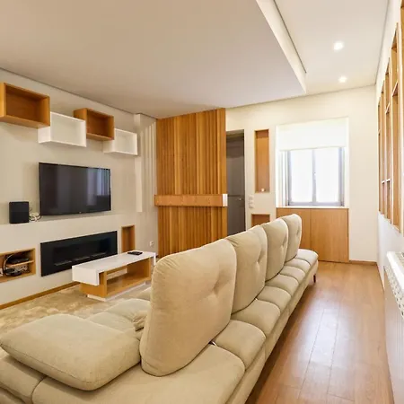 Ribeira Riverhouse - Centre Duplex With Terrace Apartment