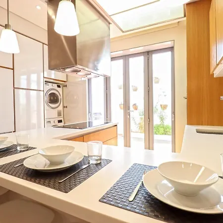 Appartamento Ribeira Riverhouse - Centre Duplex With Terrace *