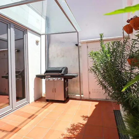 Apartment Ribeira Riverhouse - Centre Duplex With Terrace Viana do Castelo