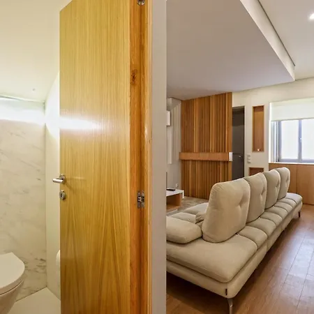 Ribeira Riverhouse - Centre Duplex With Terrace *
